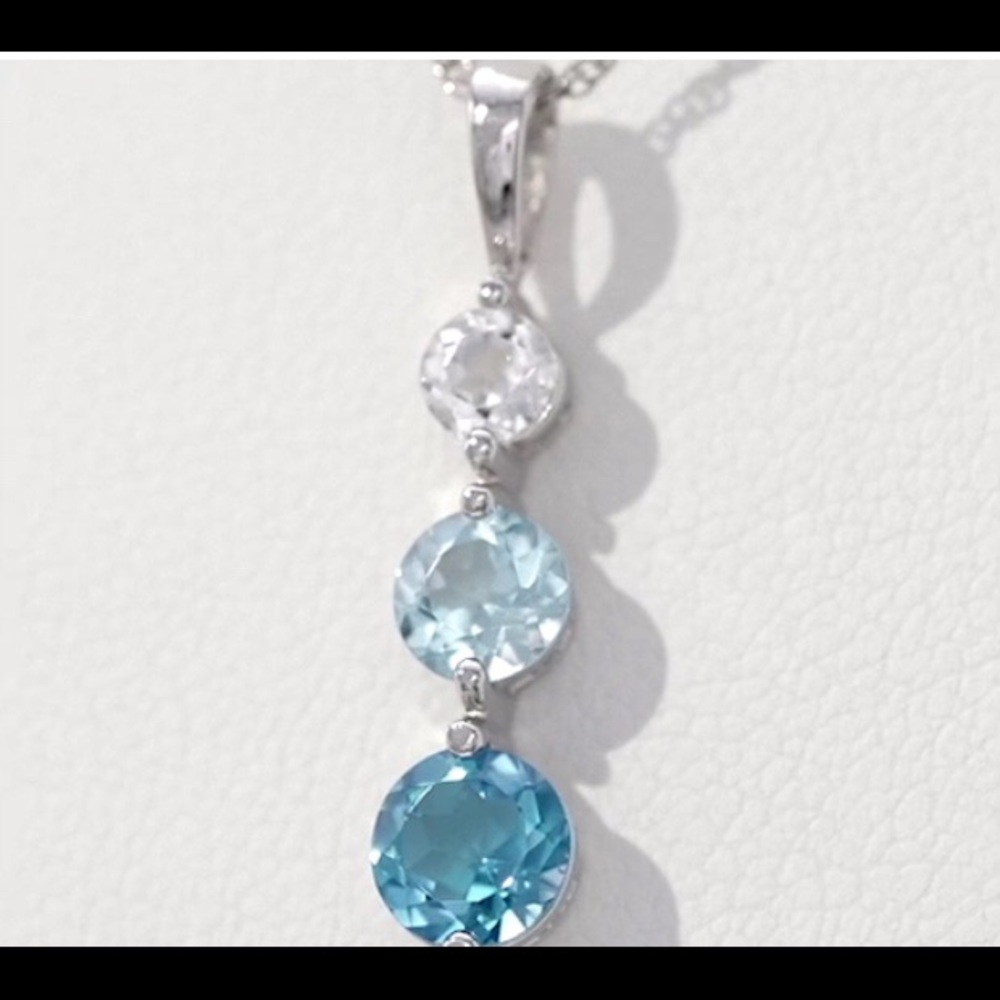 🌷 (925) BLUE/WHITE TOPAZ PENDANT NECKLACE - Picture 5 of 6